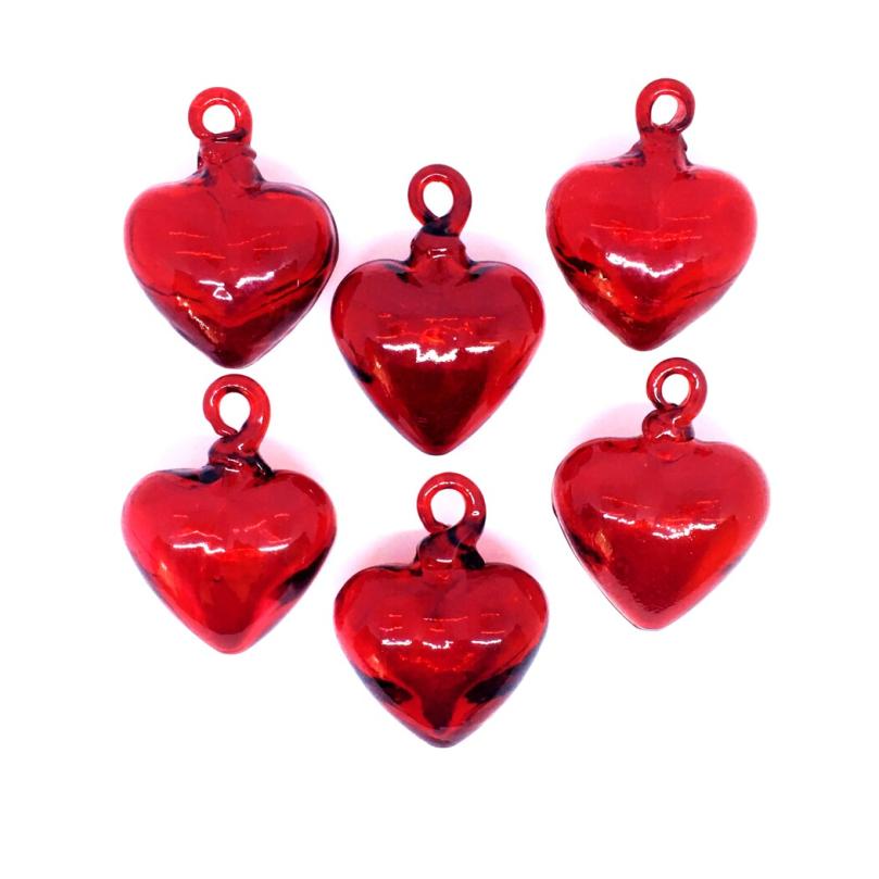 Sale Items / Red 2.6 inch Small Hanging Glass Hearts  / These beautiful hanging hearts will be a great gift for your loved one.